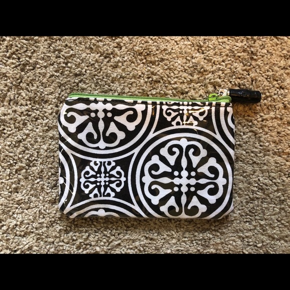 Small Matching traveling pouches - Picture 2 of 4